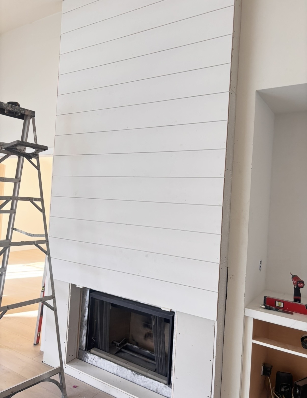 Living room before renovation – IBR Saldana